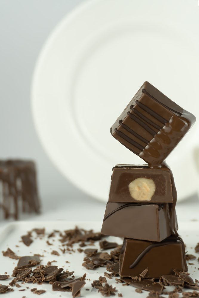 Bombom ao leite com avelã — Bombons & Trufas Selecto Cacau